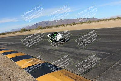 media/Feb-03-2024-SoCal Trackdays (Sat) [[767c60a41c]]/12-Turn 3 Inside (220pm)/